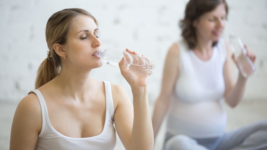 喝水有助于减肥，你还不心动？